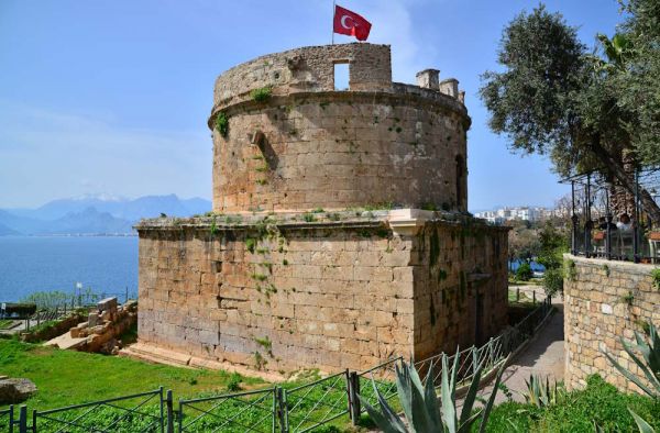Hıdırlık Tower Antalya Turcja