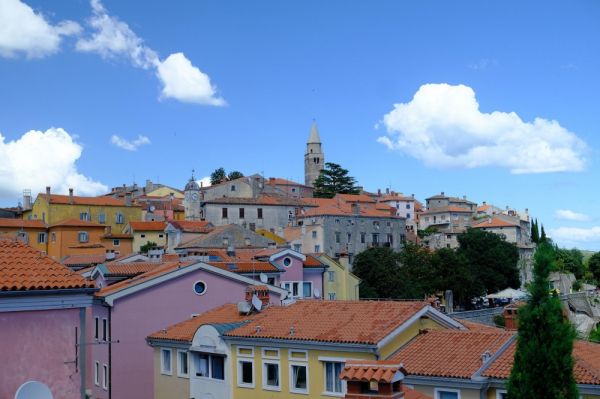Labin barwne miasteczko na wzgórzu - Istria, Chorwacja