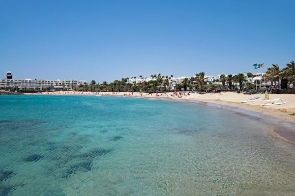 Lanzarote Playa de las cucharas Lanzarote Playa de las cucharas
